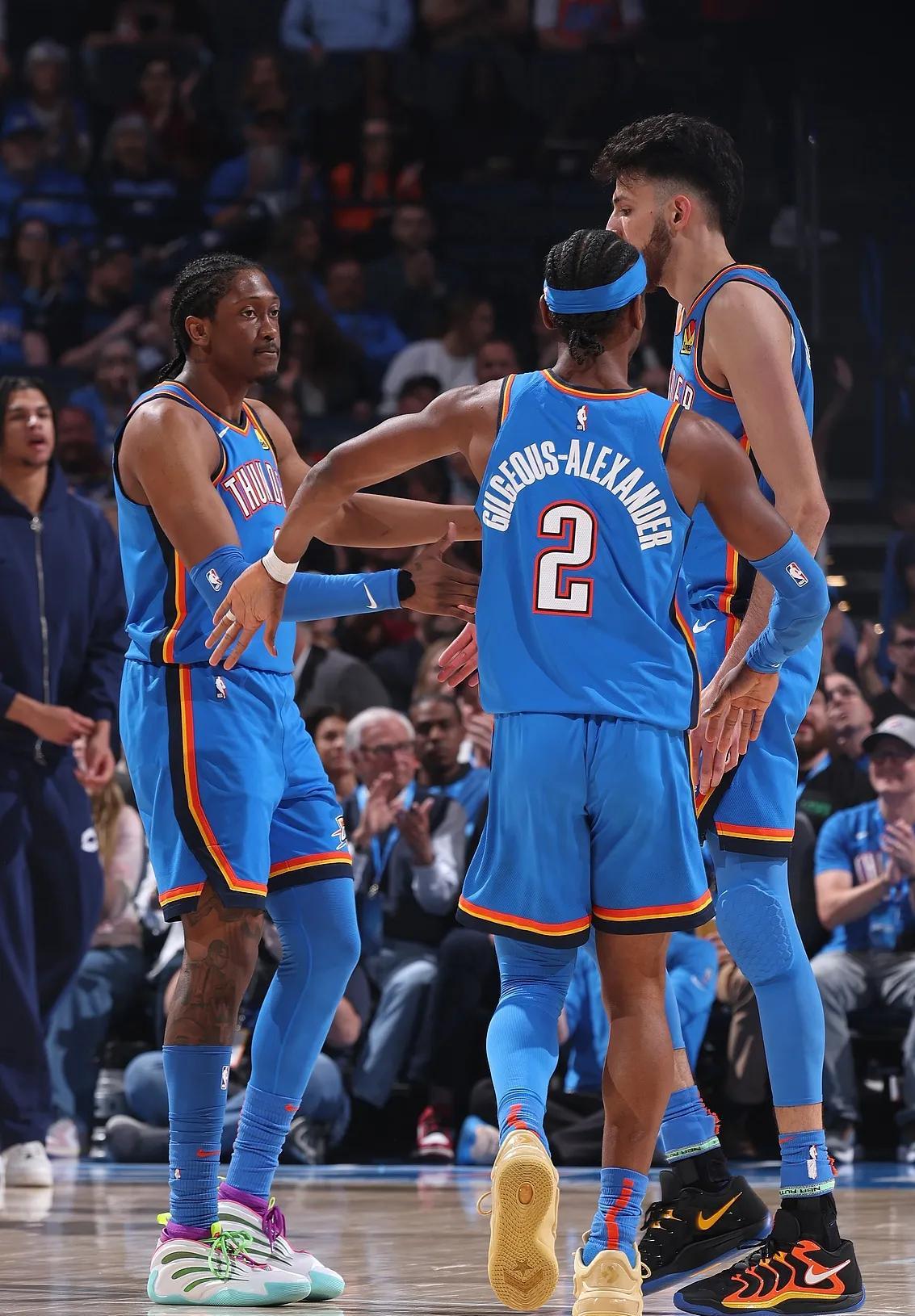 风云突变明尼苏达森林狼今晨临场应变;NBA总决赛版图或变;媒体盛赞;赛季目标并未改变(2016年马刺雷霆西决第4场在线看) 风云突变明尼苏达森林狼今晨临场应变;NBA总决赛版图或变;媒体盛赞;赛季目标并未改变(2016年马刺雷霆西决第4场在线看)