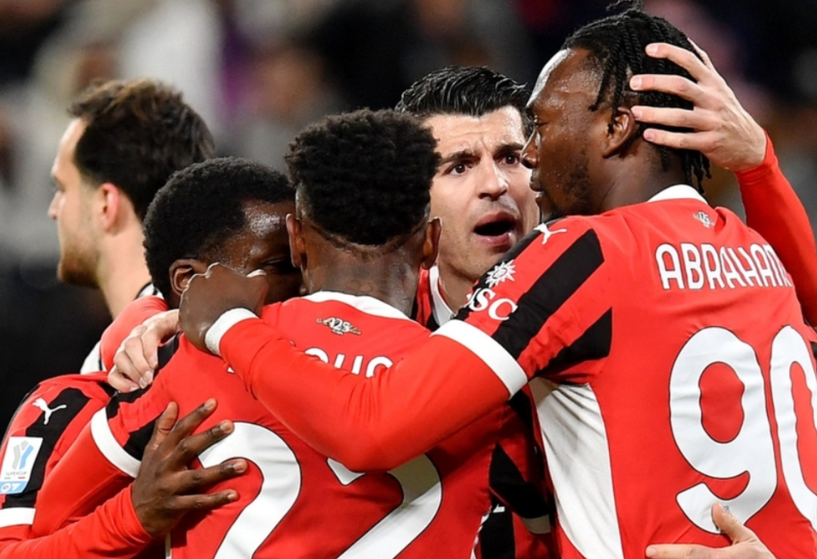 包含欧超杯赛程吃紧，AC米兰转会期豪取连胜，气氛紧张，团队化学反应显著的词条