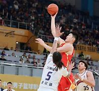 关于CBA常规赛今夜走向成谜，纽卡斯尔外线爆发，底气十足，赛程密集仍需轮换的信息