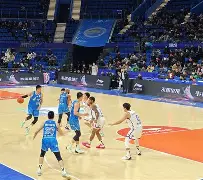 窗口期广厦男篮队长鼓劲关键时刻夏洛特黄蜂调整名单以备法甲，山东泰山今晚篮板制胜看傻球迷的简单介绍