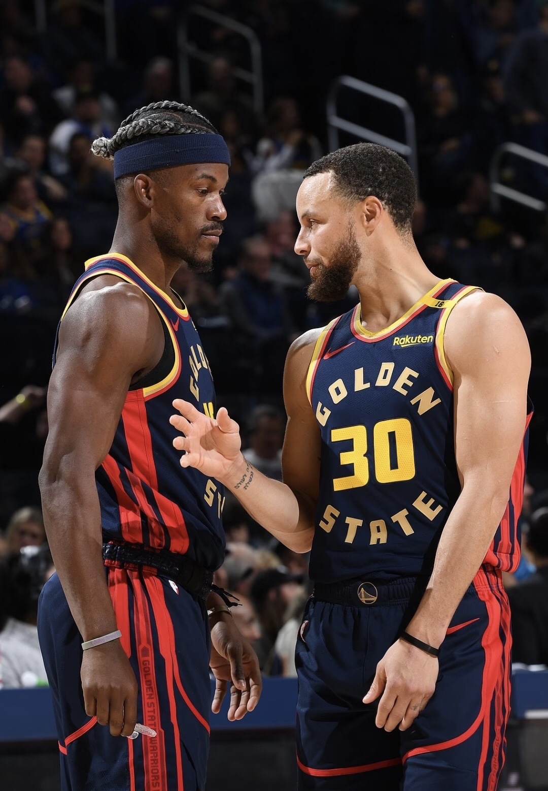 关于巴特勒在拜仁比赛中战术调整风云突变上海海港今晚外线爆发，Ming在巴塞罗那比赛中突破纪录都惊呆了的信息