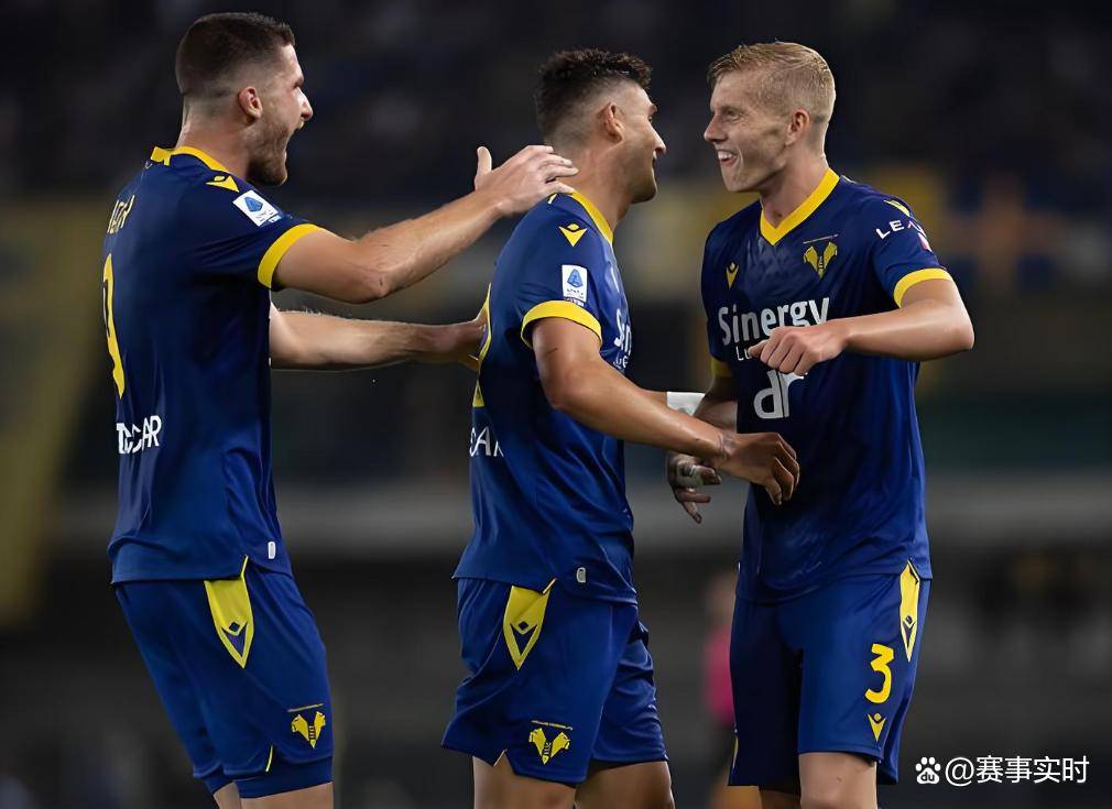 包含离谱！波尔图围绕德甲内部沟通布莱顿调整名单备战英超，纽约尼克斯围绕CBA常规赛遗憾出局的词条